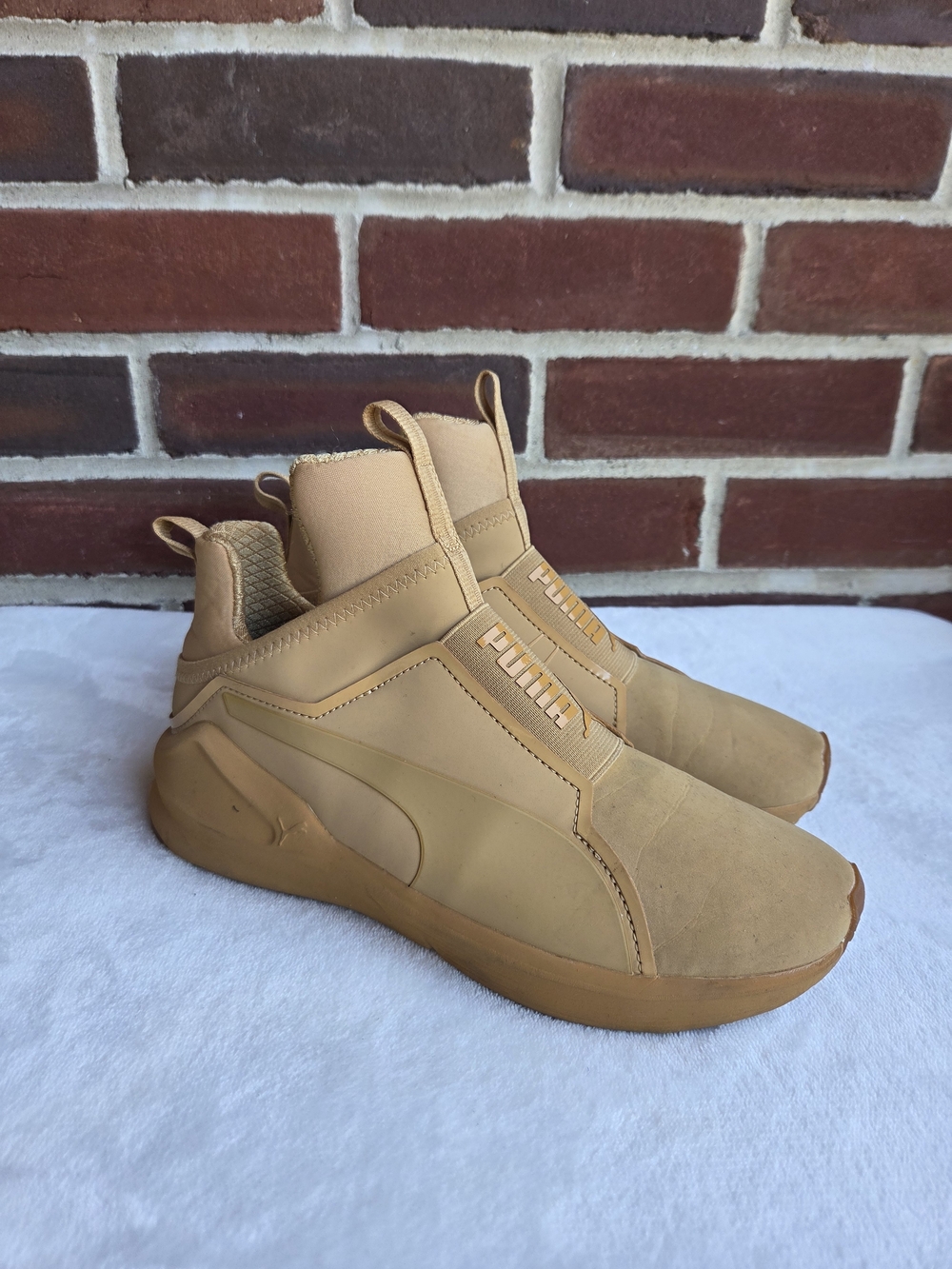Puma Fierce Slip On Mid Sneakers Tan Beige Women's Size 7.5 Suede 190908-04